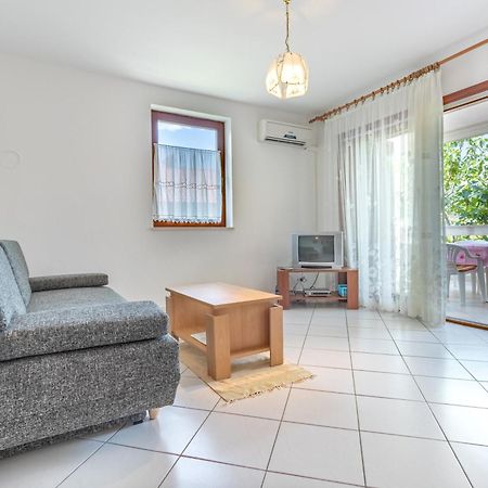 Antica Apartment Baska  Exterior photo